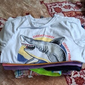 Great Vibes Shark Graphic Kids T-Shirt - White Size 5/6  #2